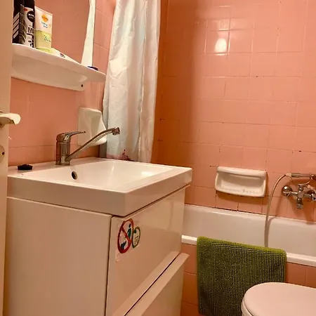 Leoforos Georgiou Kafantari 33 11631 Apartment